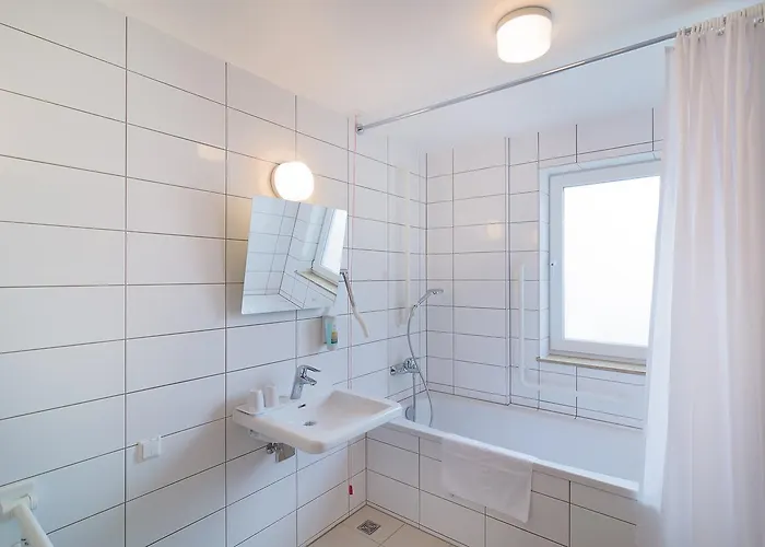 Toyoko Hauptbahnhof Отель