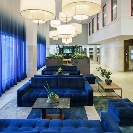 Toyoko Hauptbahnhof Hotel