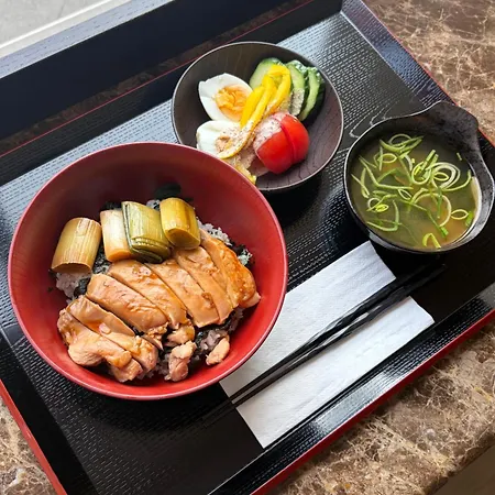 Toyoko Hauptbahnhof 3*