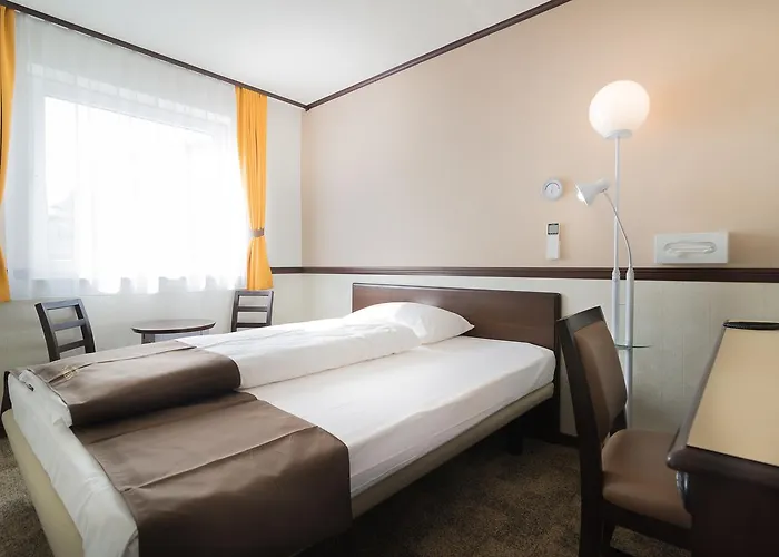 Toyoko Hauptbahnhof 3*