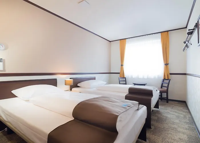 Toyoko Hauptbahnhof Hotel