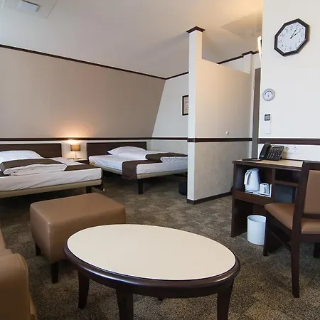 Hotell Toyoko Hauptbahnhof